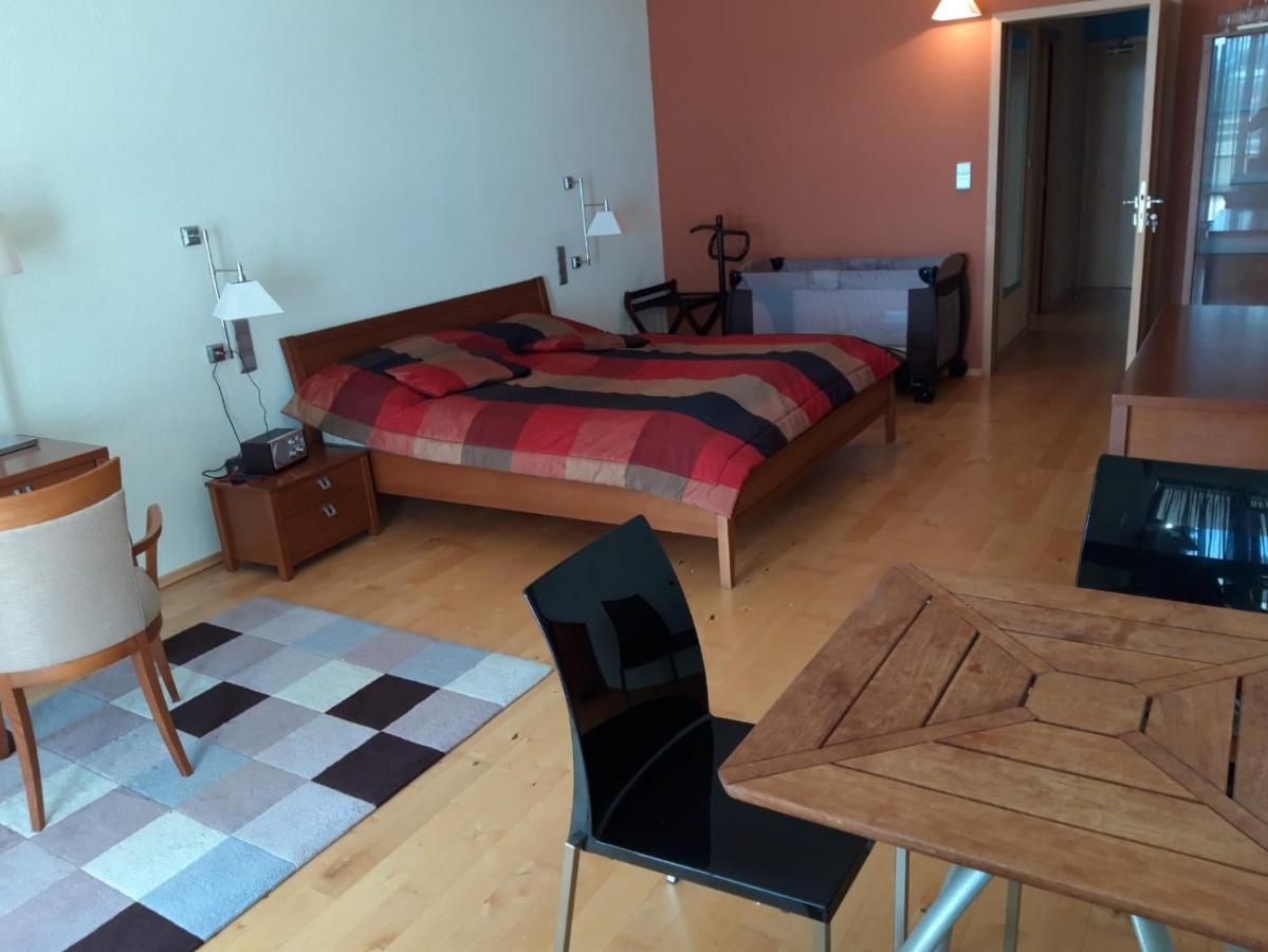 Apartmany Puerto Senec Bagian luar foto