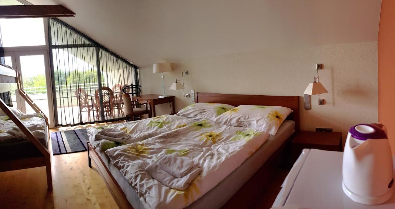 Apartmany Puerto Senec Bagian luar foto