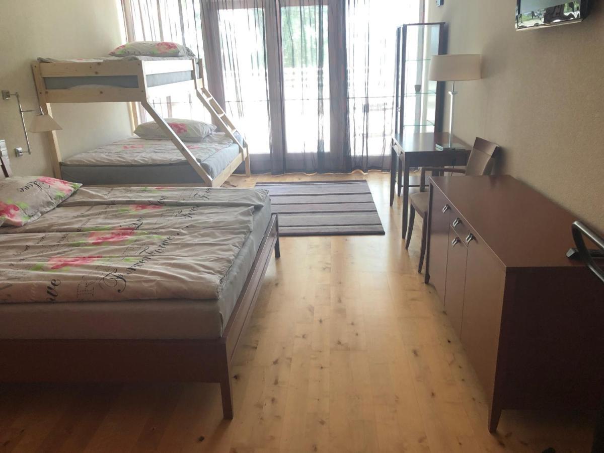 Apartmany Puerto Senec Bagian luar foto
